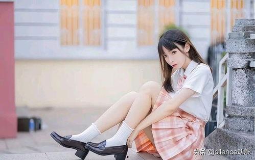 网红coser小惠吃瓜,揭秘娱乐圈幕后真相  第1张