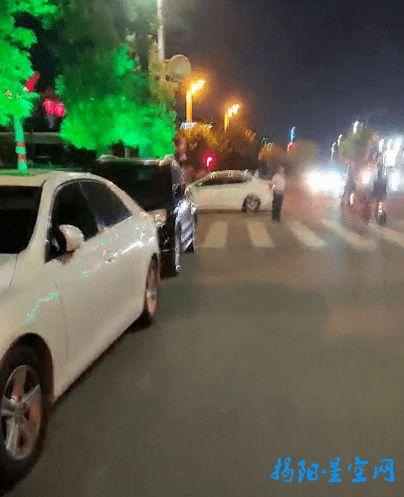 停车爆料视频,视频揭露惊人一幕 第3张 停车爆料视频,视频揭露惊人一幕 第3张